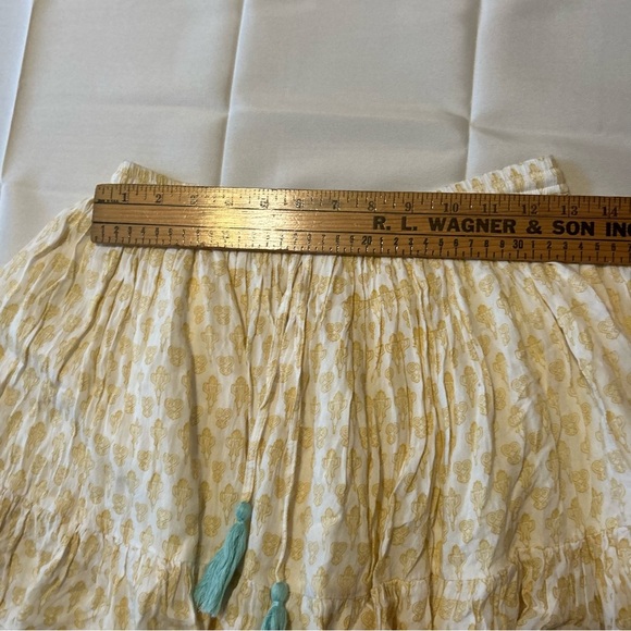 Anthropologie RAGA Mini Ruffle Skirt Tassel White & Yellow Boho Size Medium - Picture 5 of 6